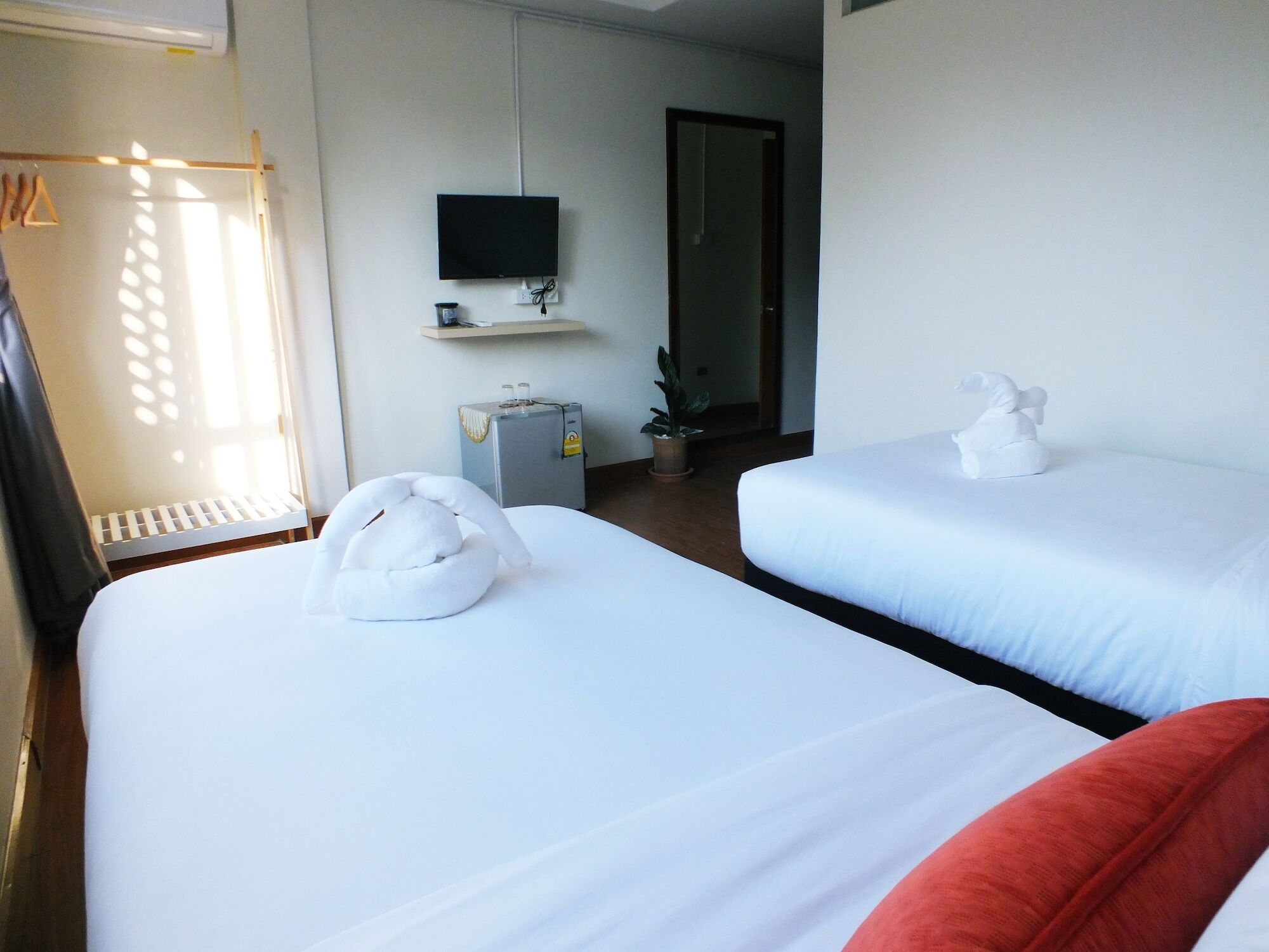Lis Nimman Hotel Chiang Mai Ngoại thất bức ảnh
